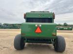 John Deere 569