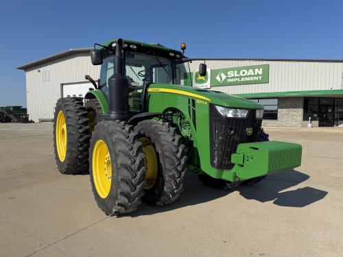 2015 John Deere 8370R