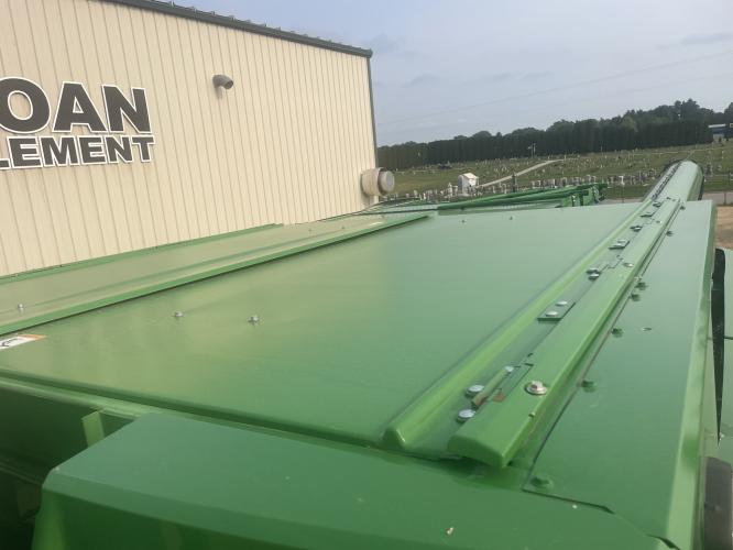John Deere S760
