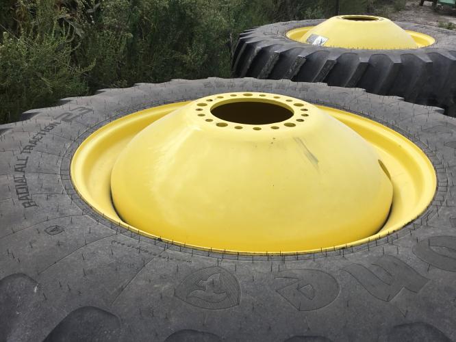 Firestone 520/85Rx42