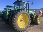 John Deere 8530