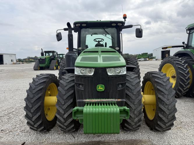 John Deere 8360R