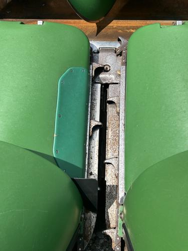 John Deere 608C