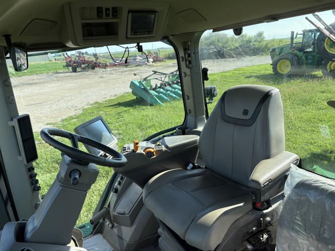 John Deere 8R 370