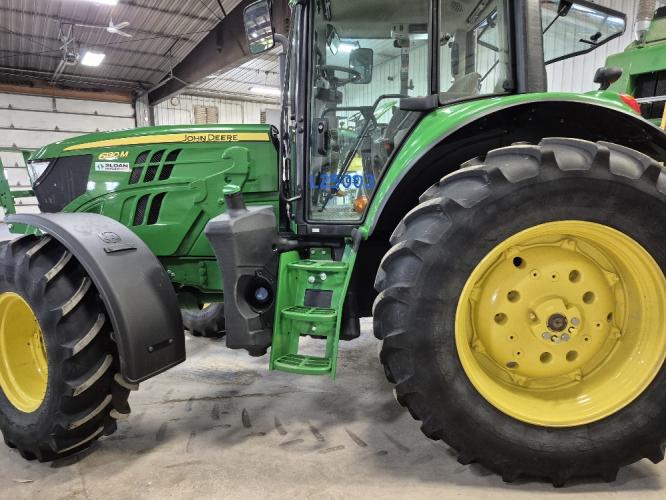 John Deere 6130M