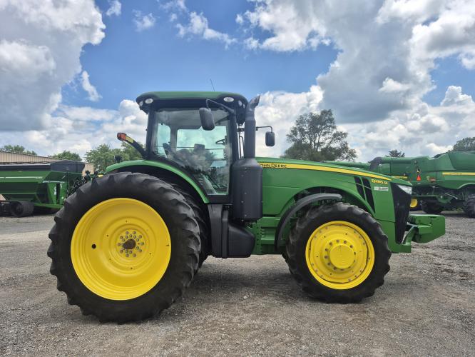 John Deere 8285R