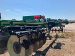 John Deere 2720