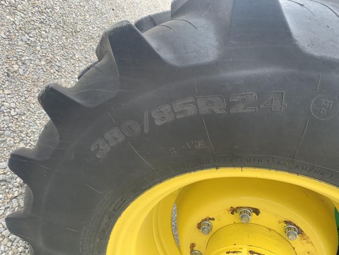 John Deere 6130R
