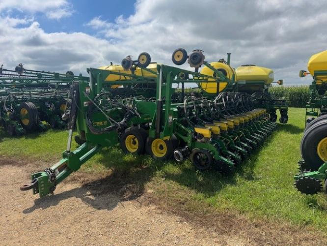 John Deere DB58
