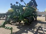 John Deere 1790