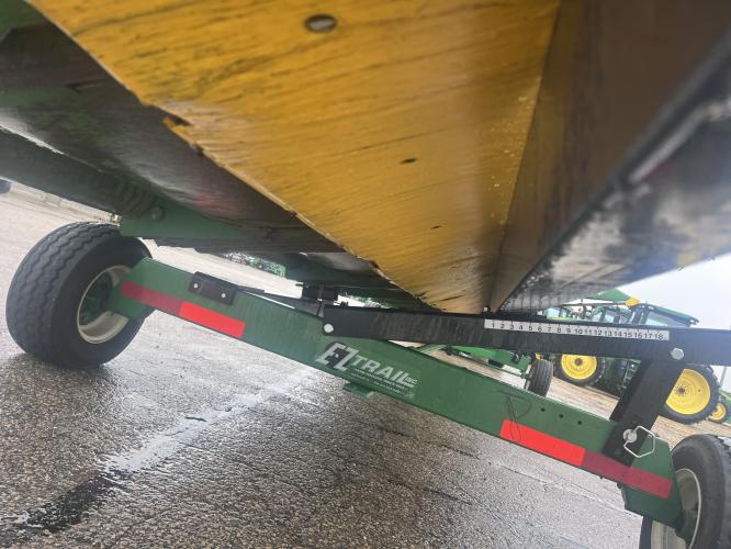 John Deere 925F