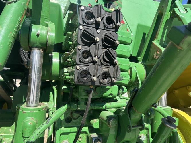 John Deere 8400T