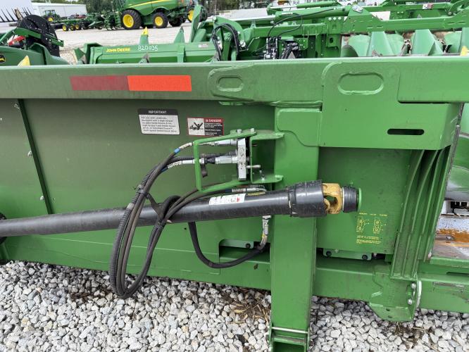 John Deere 712C