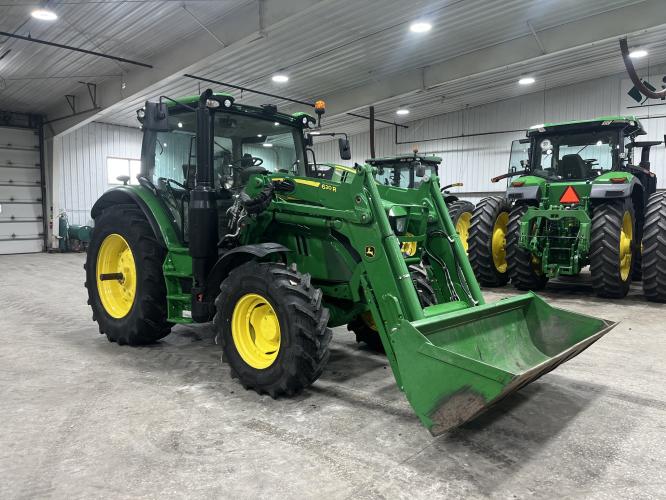 John Deere 6130R