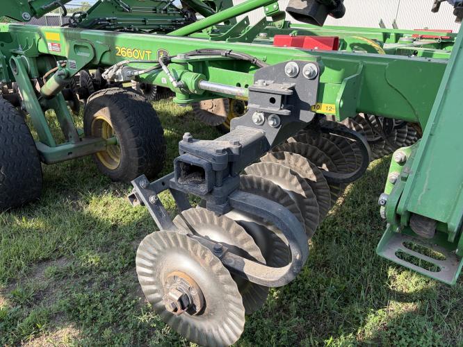 John Deere 2660VT