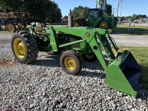1976 John Deere 2640