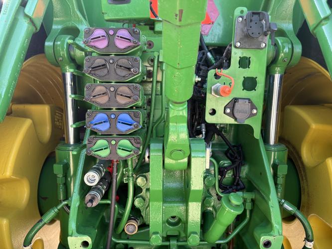John Deere 8400R