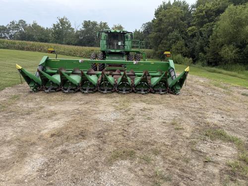 2022 John Deere C8R