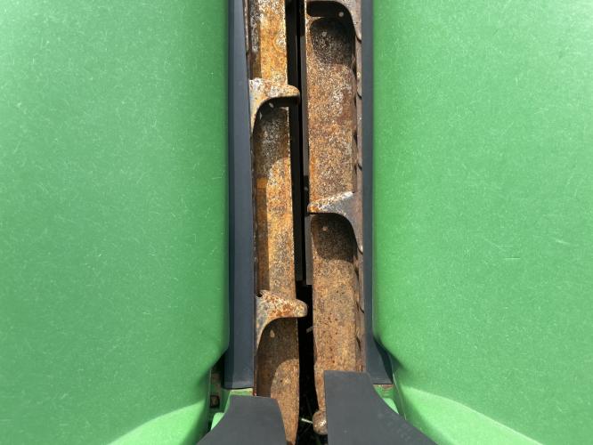 John Deere 608C