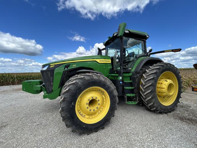 John Deere 8R 410