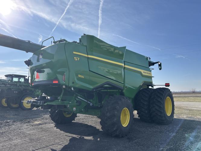 John Deere S7 800