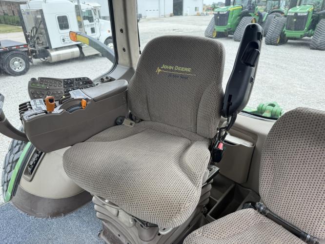 John Deere 8360R