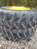 John Deere 20.8/38