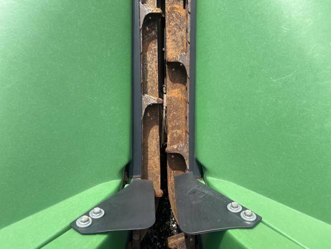 John Deere 608C