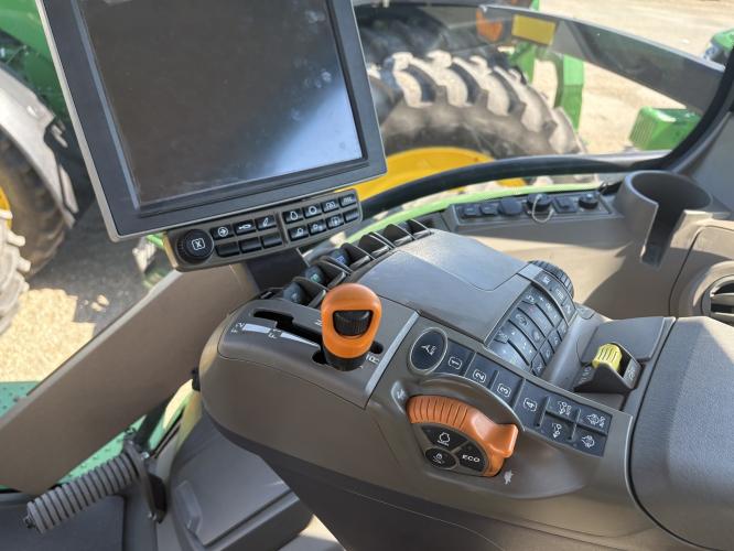 John Deere 8R 370