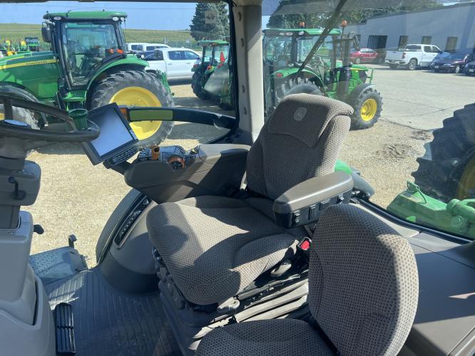 John Deere 8400R