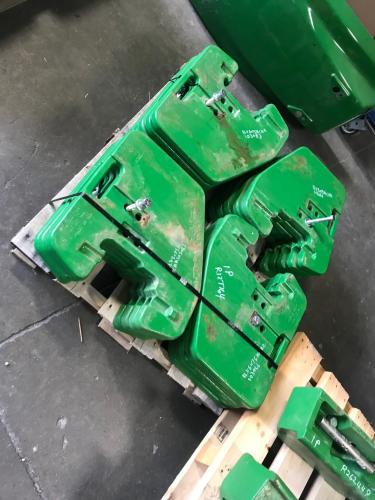 John Deere R127764 front suitcase weight