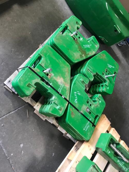  John Deere R127764 front suitcase weight