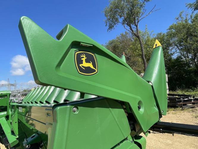 John Deere C12F