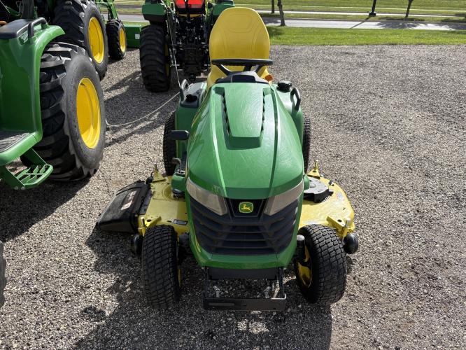 John Deere X584