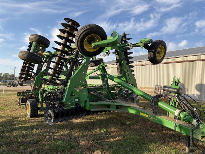 John Deere 2660VT