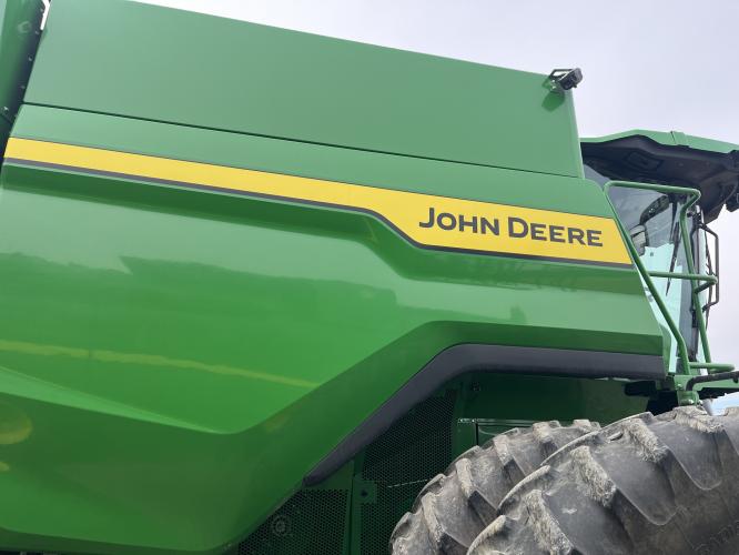 John Deere S7 800