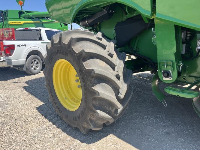 John Deere S790