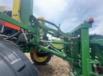 John Deere R4038
