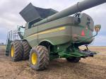 John Deere S680