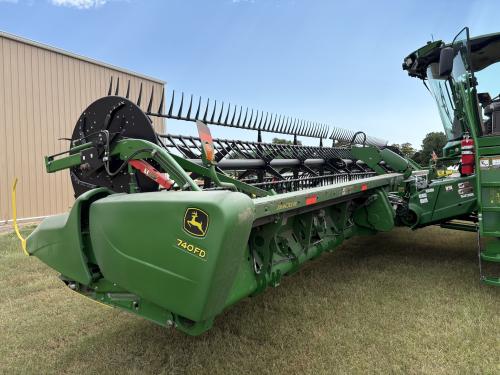 2019 John Deere 740FD