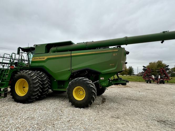 John Deere S7 800
