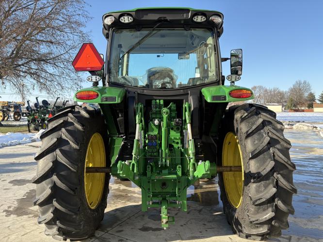 John Deere 6R 130