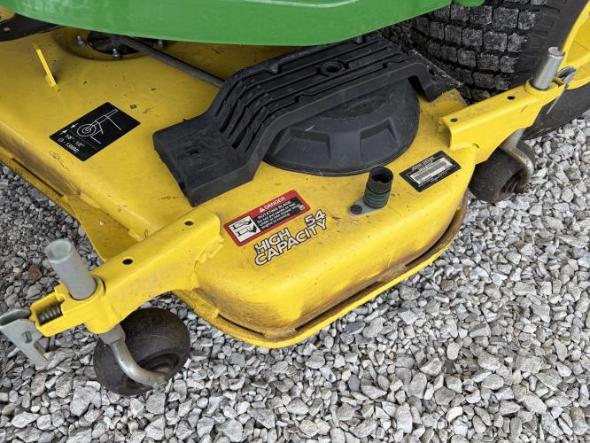John Deere X750