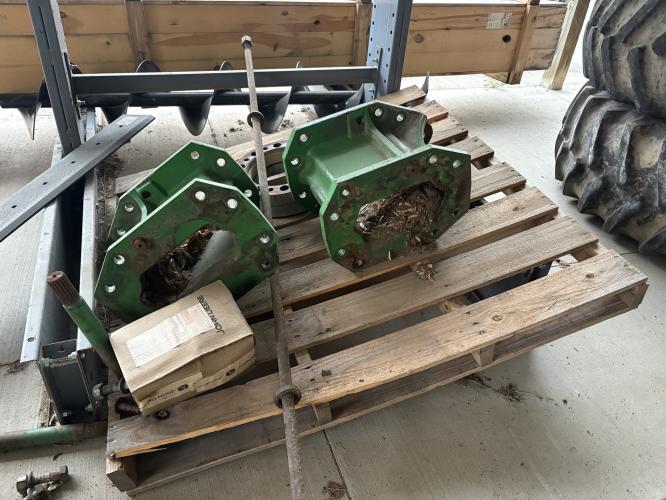 John Deere 20.8/38