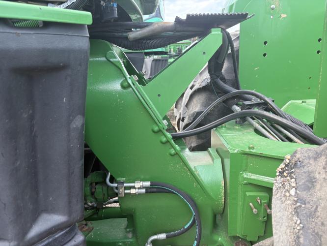 John Deere 9530