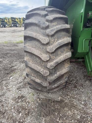 John Deere 9550