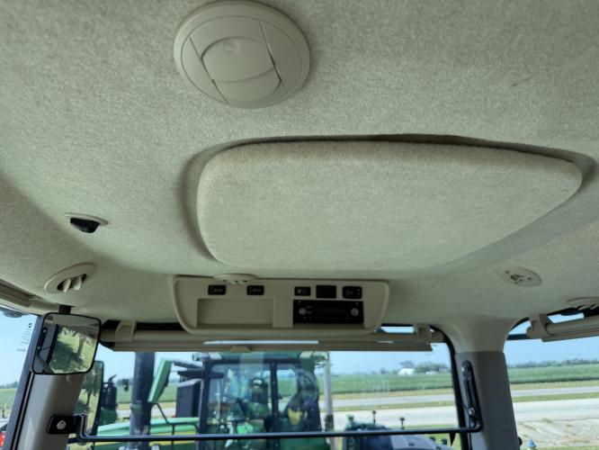 John Deere 9520R