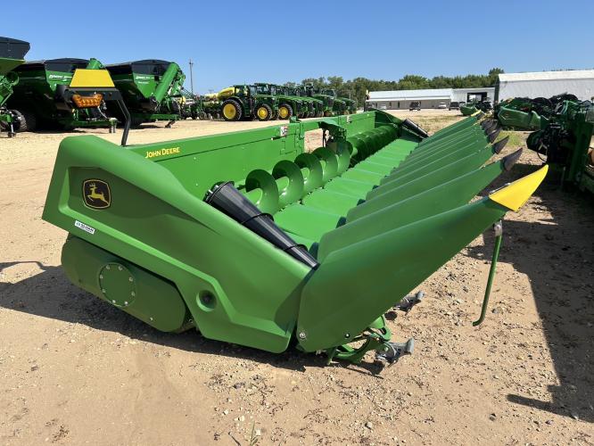 John Deere C12R