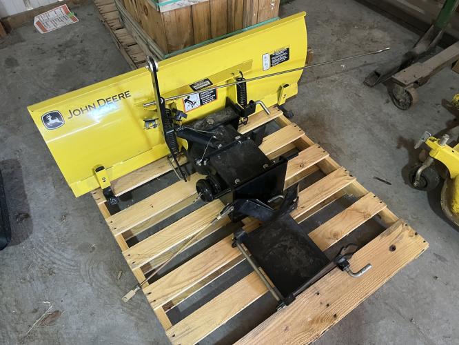John Deere X540