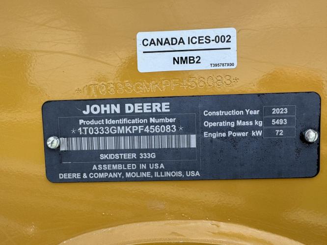 John Deere 333G